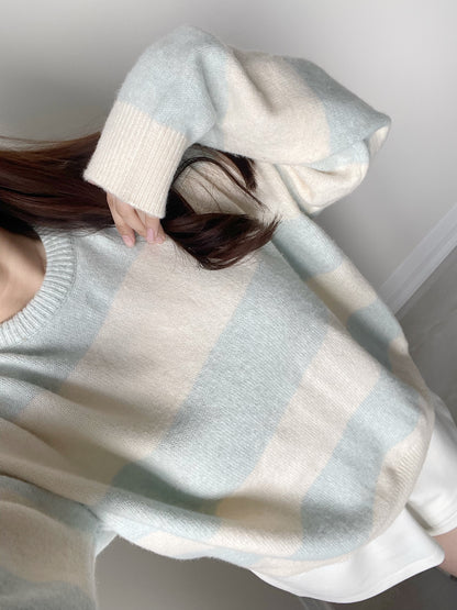 [10% FINE WOOL] Blueberry Yogurt Color-Block Sweater(3 colors)