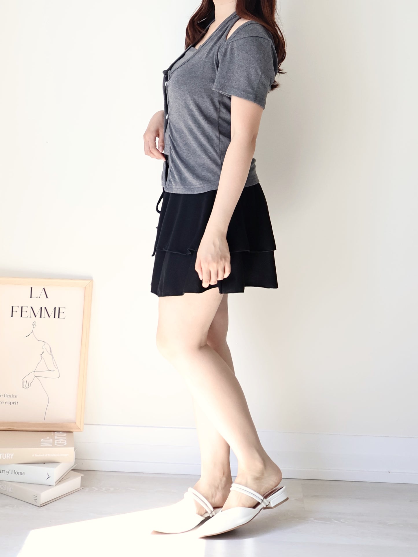 Flowy Flex-Waist Tiered A-Line Mini Skirt(Black)
