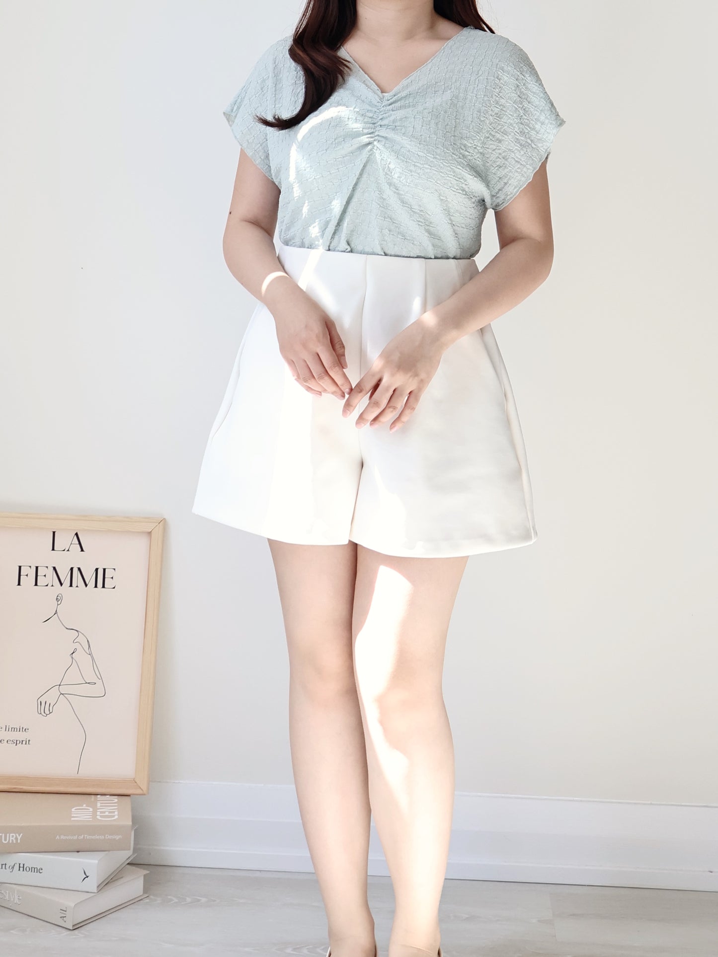 [Wrinkle-Free] V-Neck Waffle Arm-Concealing Top(Mint)