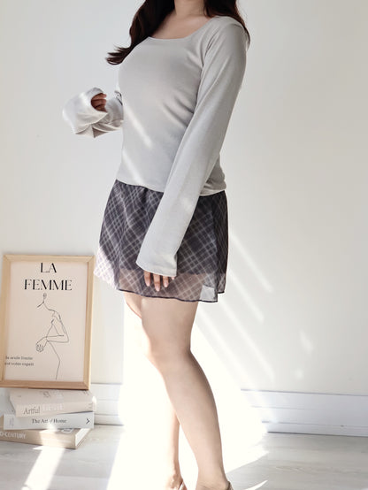 Non-See-Through Square Neck Mochi Top(Beige)
