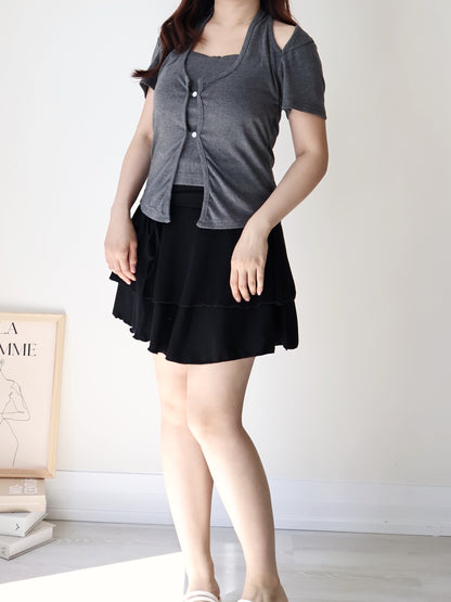 Flowy Flex-Waist Tiered A-Line Mini Skirt(Black)