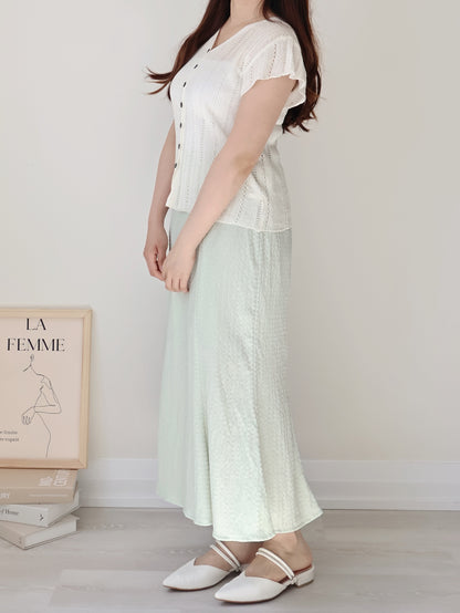 Breezy V-Neck Pointelle Flutter Sleeve Knit Top(Ivory)