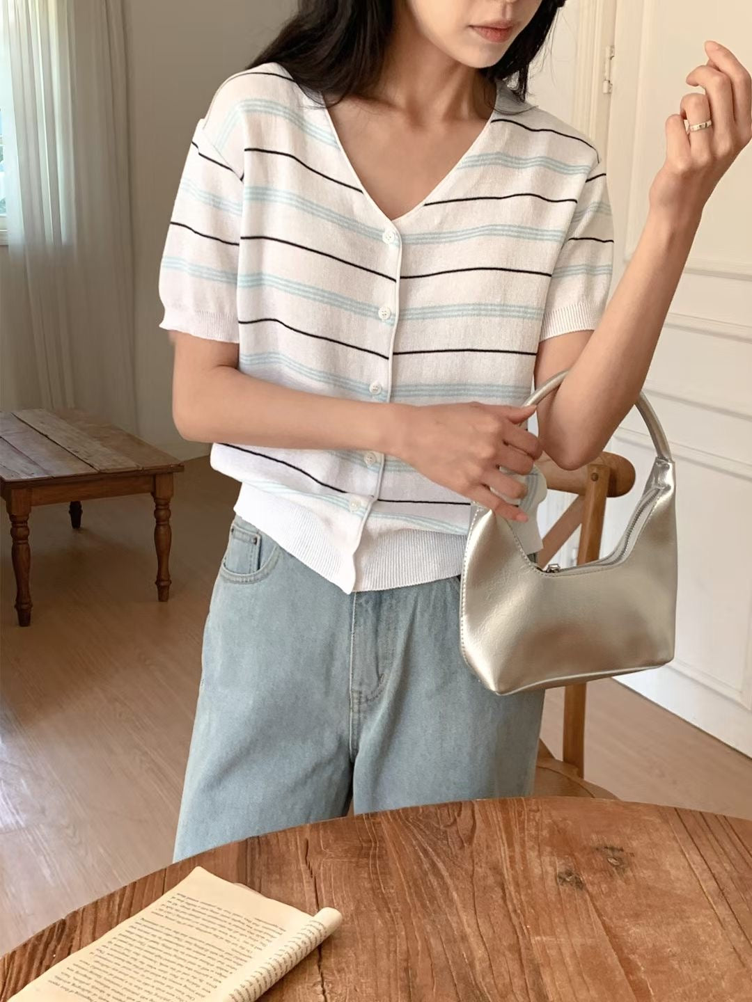 V-Neck Fresh Striped Knit Cardigan(4 colors)