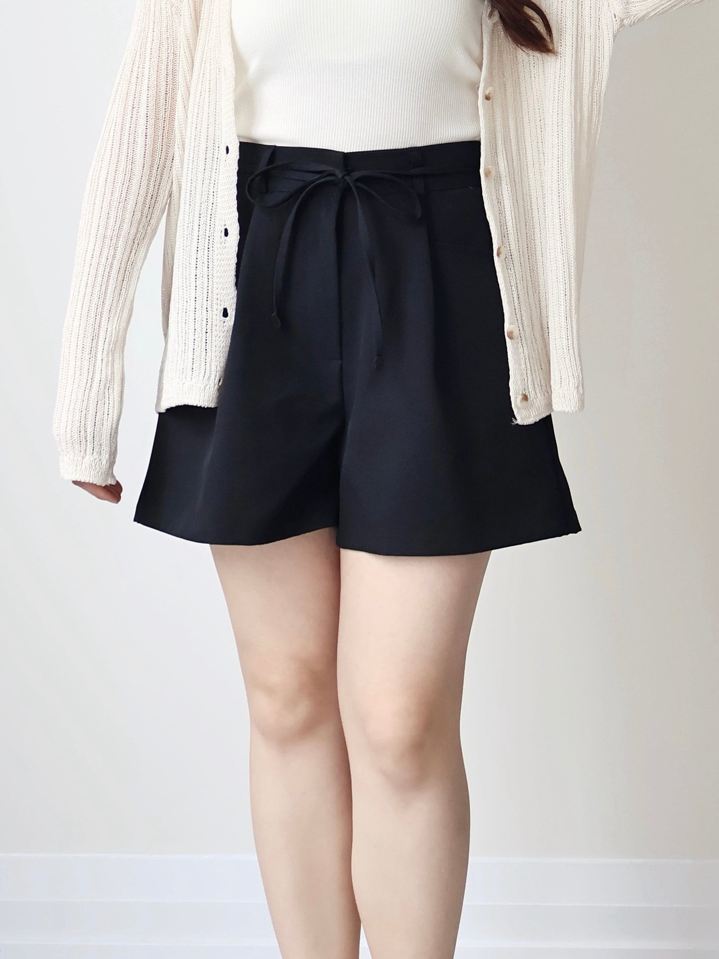 [Pear-Shape Friendly🍐] High-Waist Tailored Shorts with Pockets(Black)