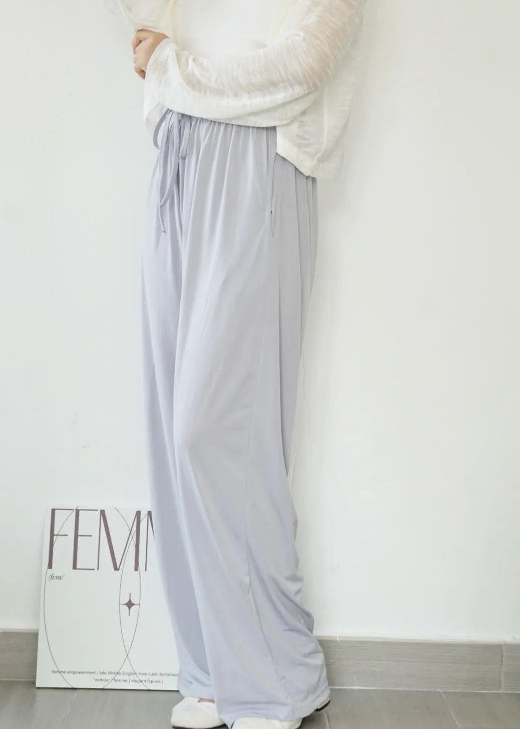 Airy Matte Breathable Wide-Leg Pants with Pockets(Greyish blue)
