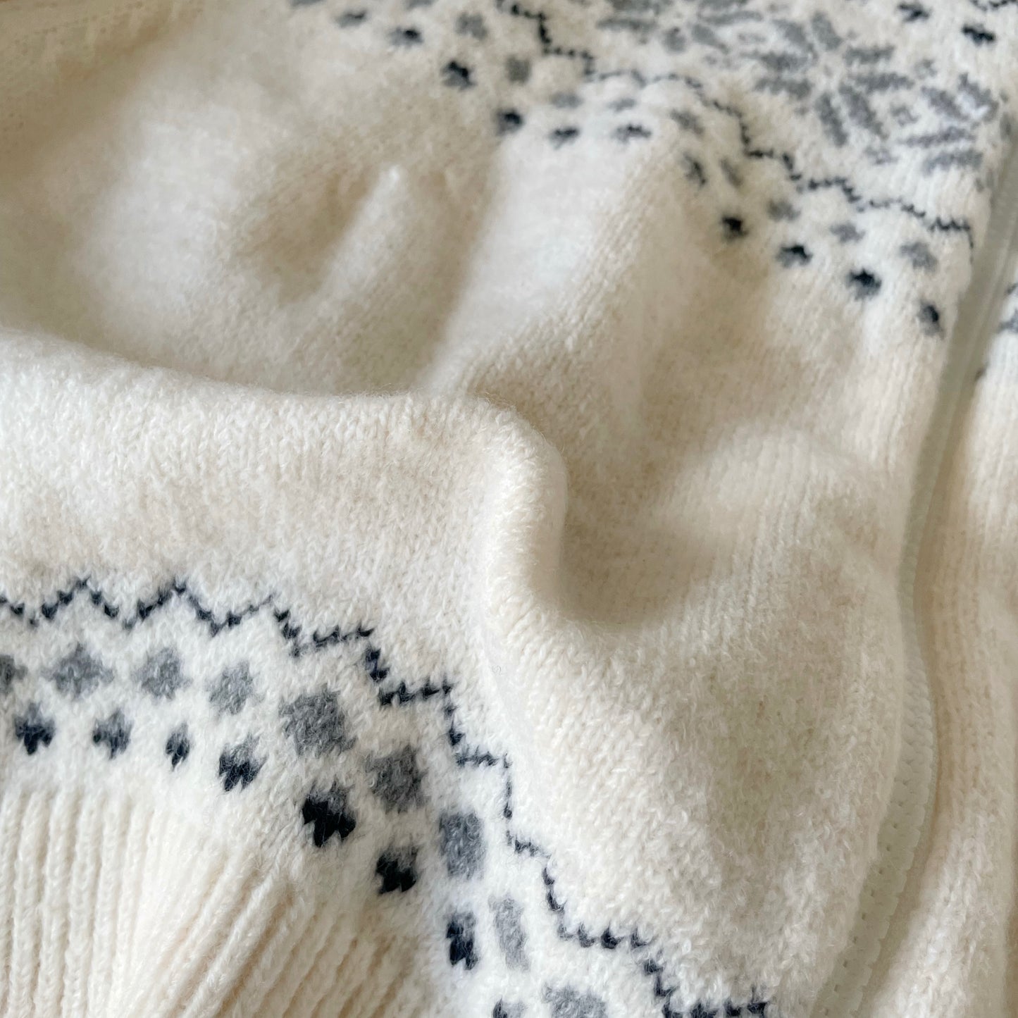 [2-WAYS] Nordic Style Snowflake Knit Zipper Jacket