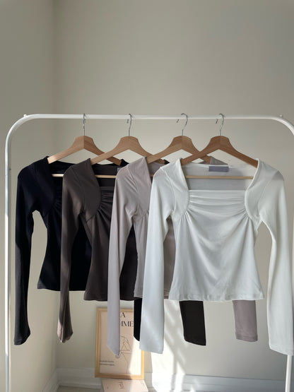 Square-Neck Pleated High-Stretch Top(Beige)