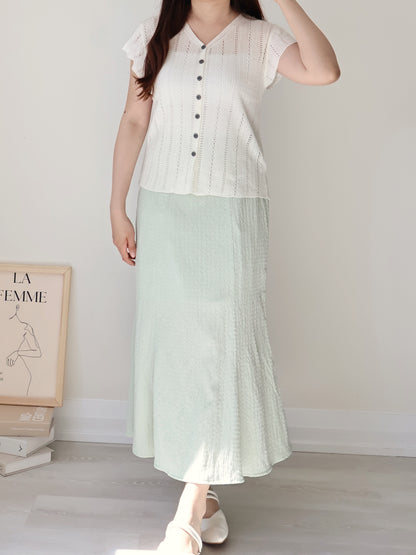 Breezy V-Neck Pointelle Flutter Sleeve Knit Top(Ivory)
