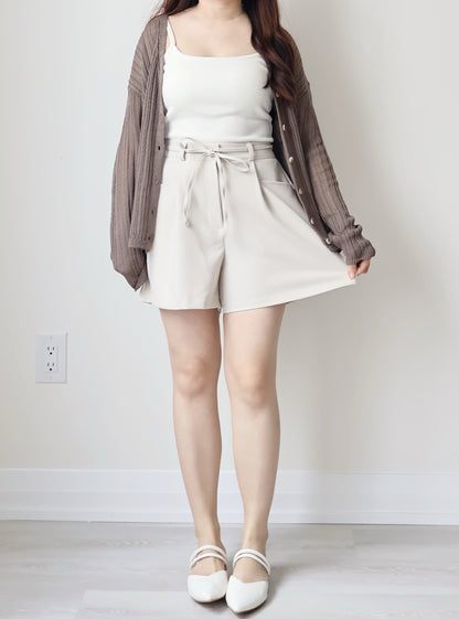 [Pear-Shape Friendly🍐] High-Waist Tailored Shorts with Pockets(Beige)