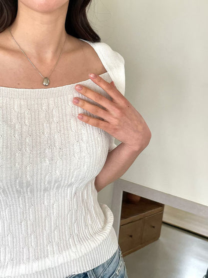 Structured Shoulder Half-Sleeve Knit Top(3 colors)