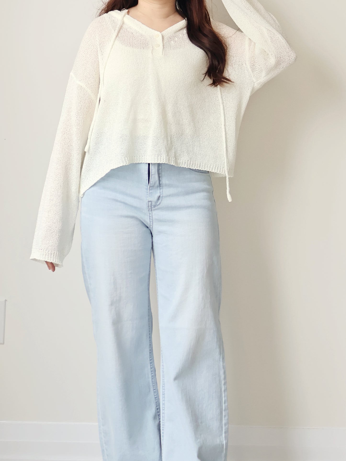 Relaxed 2-Button Hooded UV knit Top(Ivory)