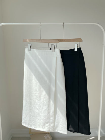 [Hip-Slimming✨] Minimalist Breathable Cotton-Linen H-Line Midi Skirt(Black)