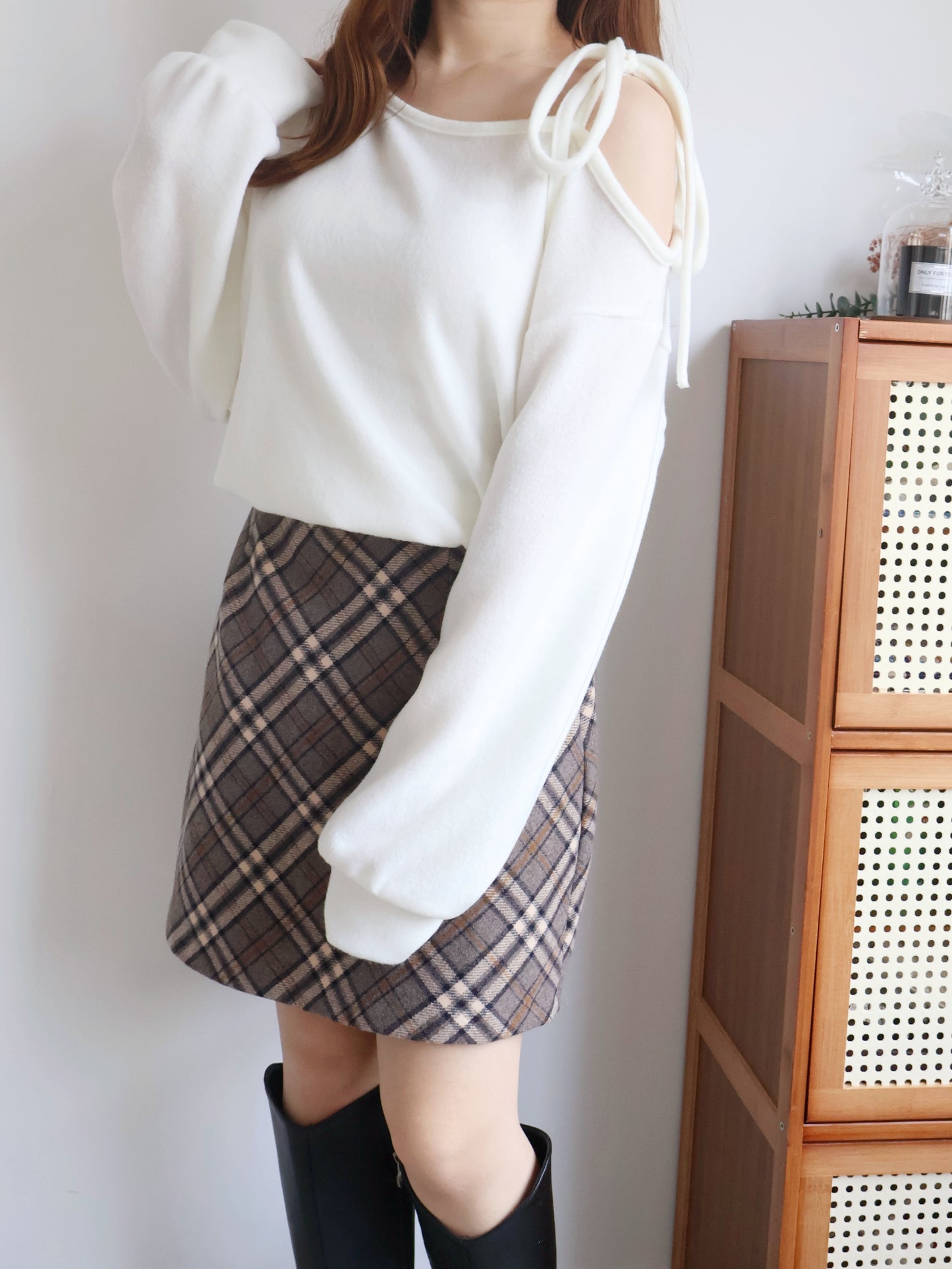 Asymmetric One-Shoulder Fleece Top(Ivory)