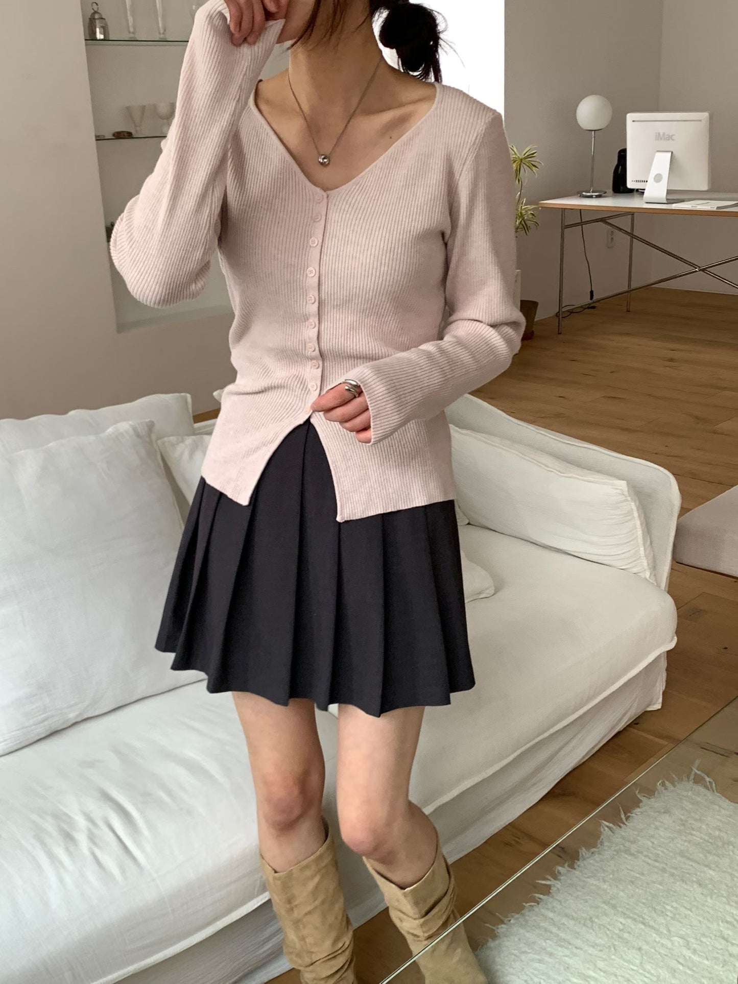 Elegant Sweetheart Neckline Button-Front Stretch Knit Top(5 colors)