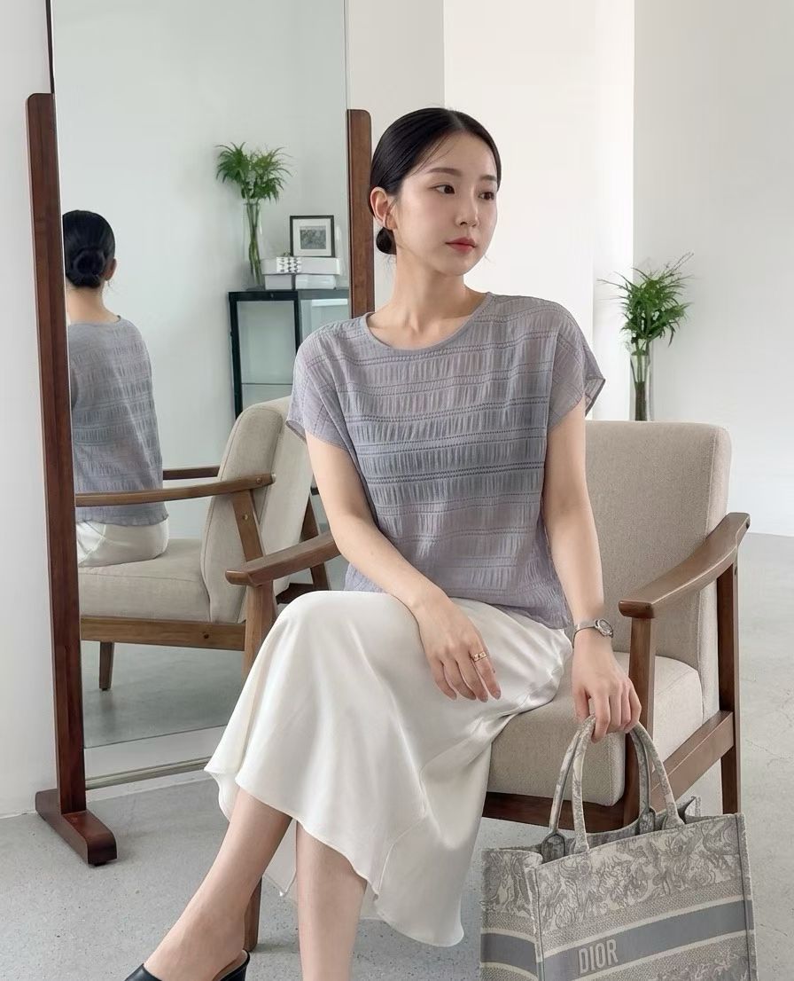 [Wrinkle-Free] Airy Pleated Texture Sheer Blouse(3 colors)