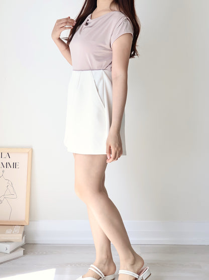 [Wrinkle-Free] Hidden Elastic Waist Tummy-Flattering A-Line Shorts(Ivory)