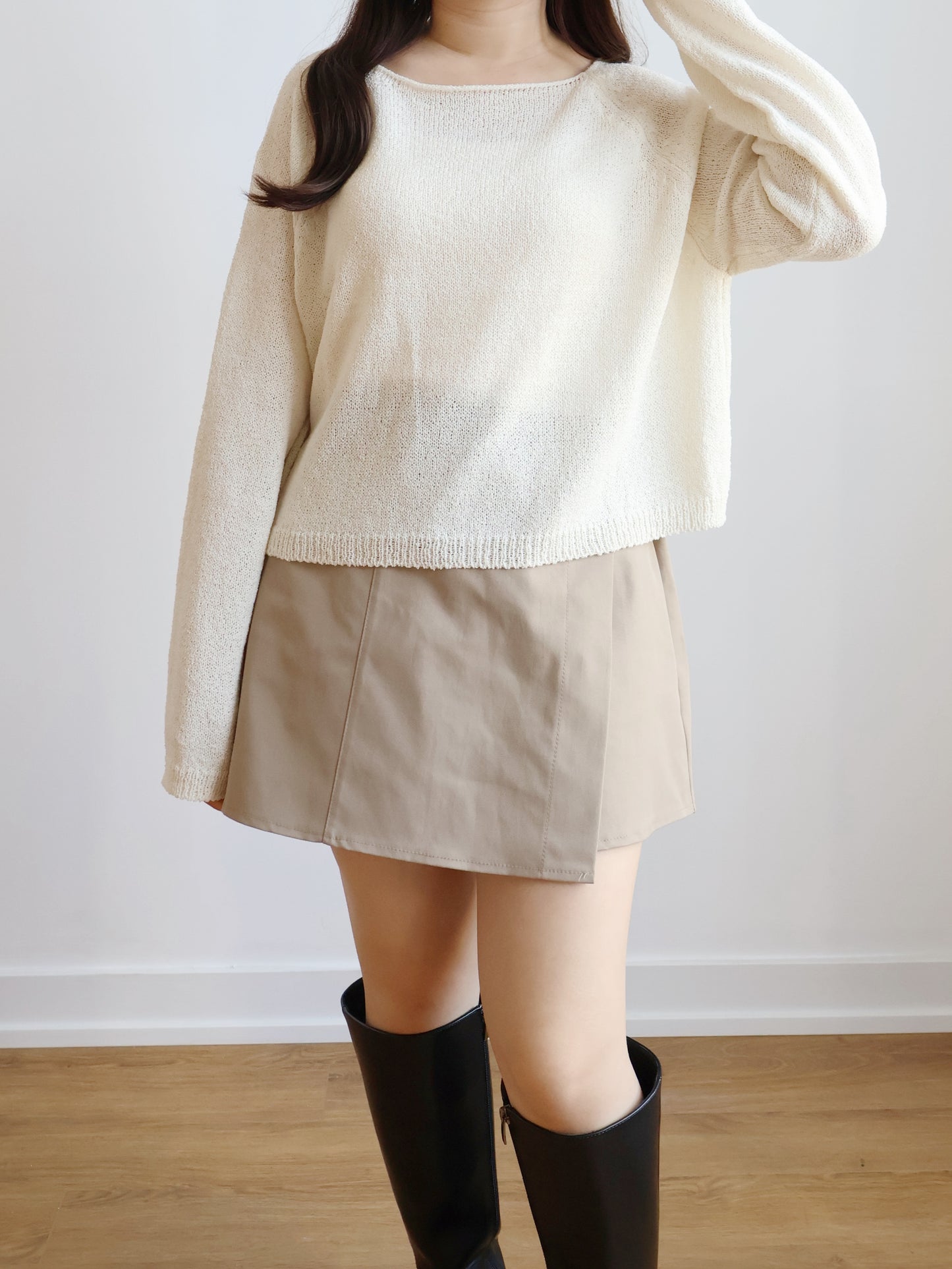 Cloudy Boat Neck Oversized Sweaters(Cream)
