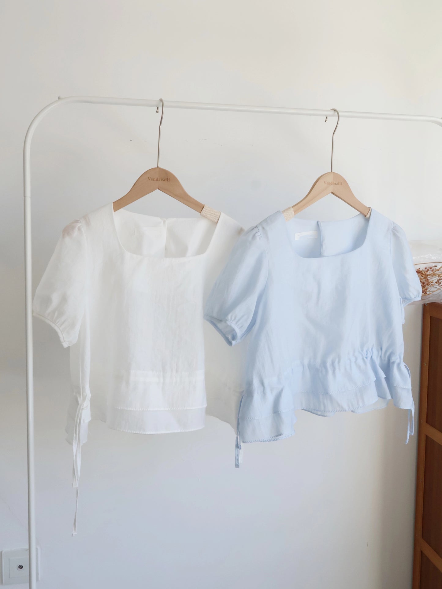 Airy Square-Neck Cinched Chiffon Blouse(Sky blue)