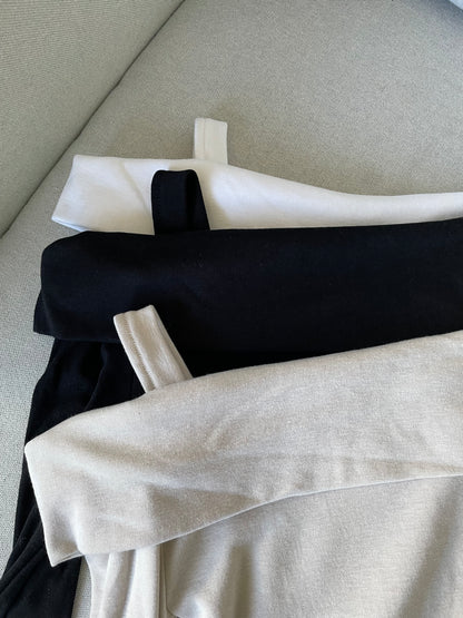 [Warm Fleece] Asymmetrical Neckline One-Shoulder Top(Ivory)