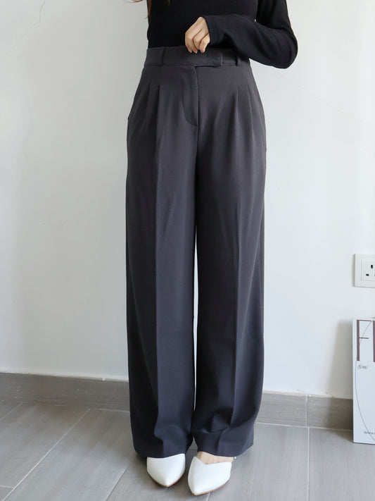 [Best Seller🏅] Wrinkle-free Fabric Pleated Straight Leg Trousers(Charcoal)