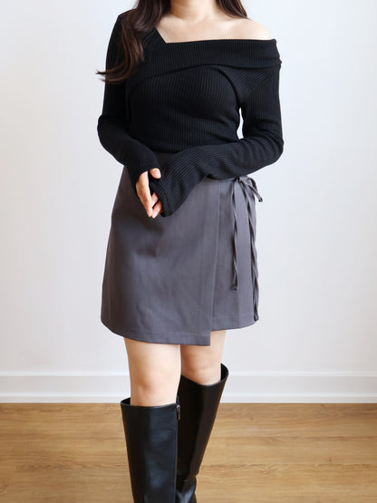 [2-WAYS] Elegant Irregular Neckline High-Elastic Knit Top(Black)