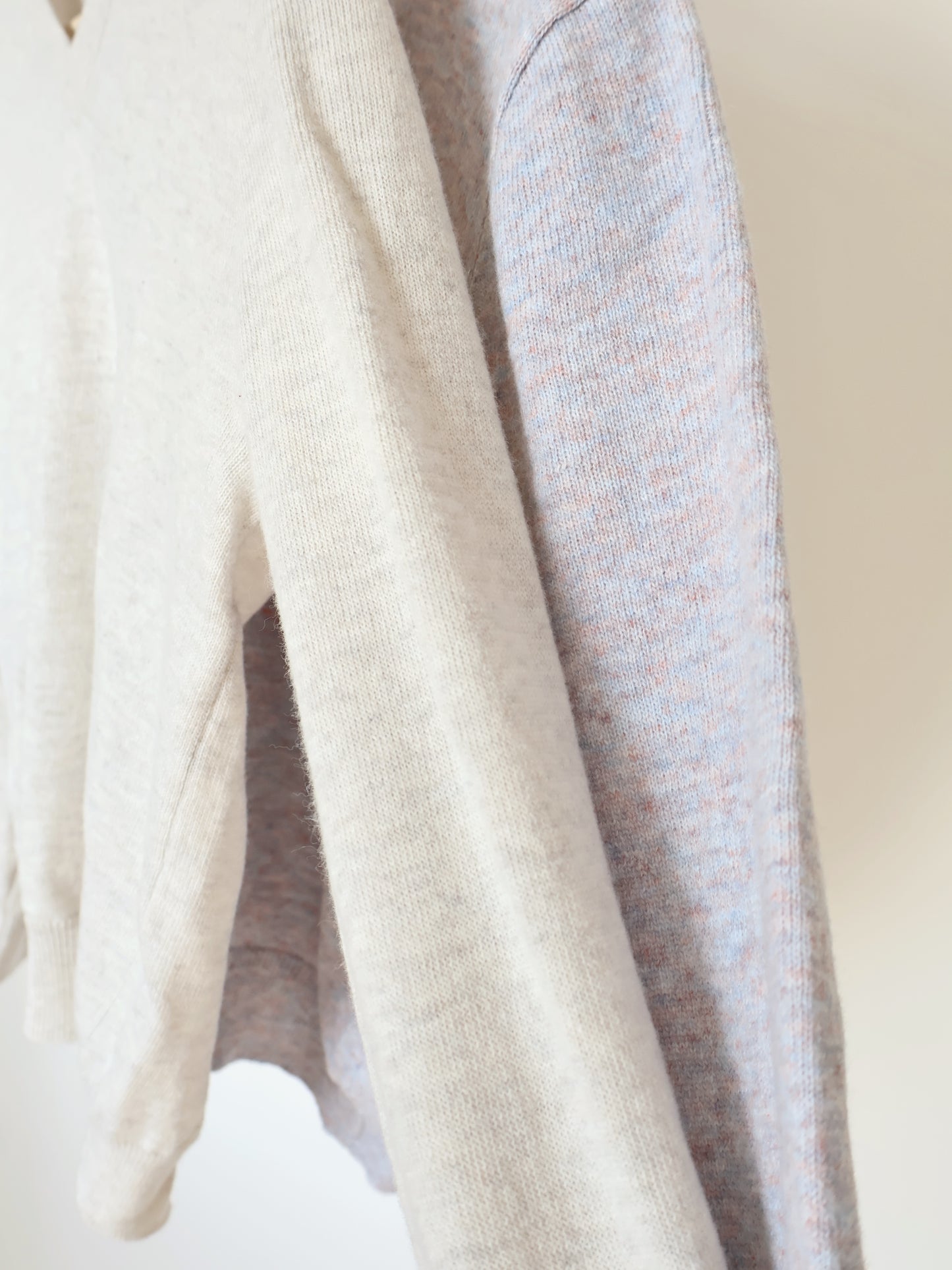 Dreamy V-Neck Heather Sweater(Lavender)