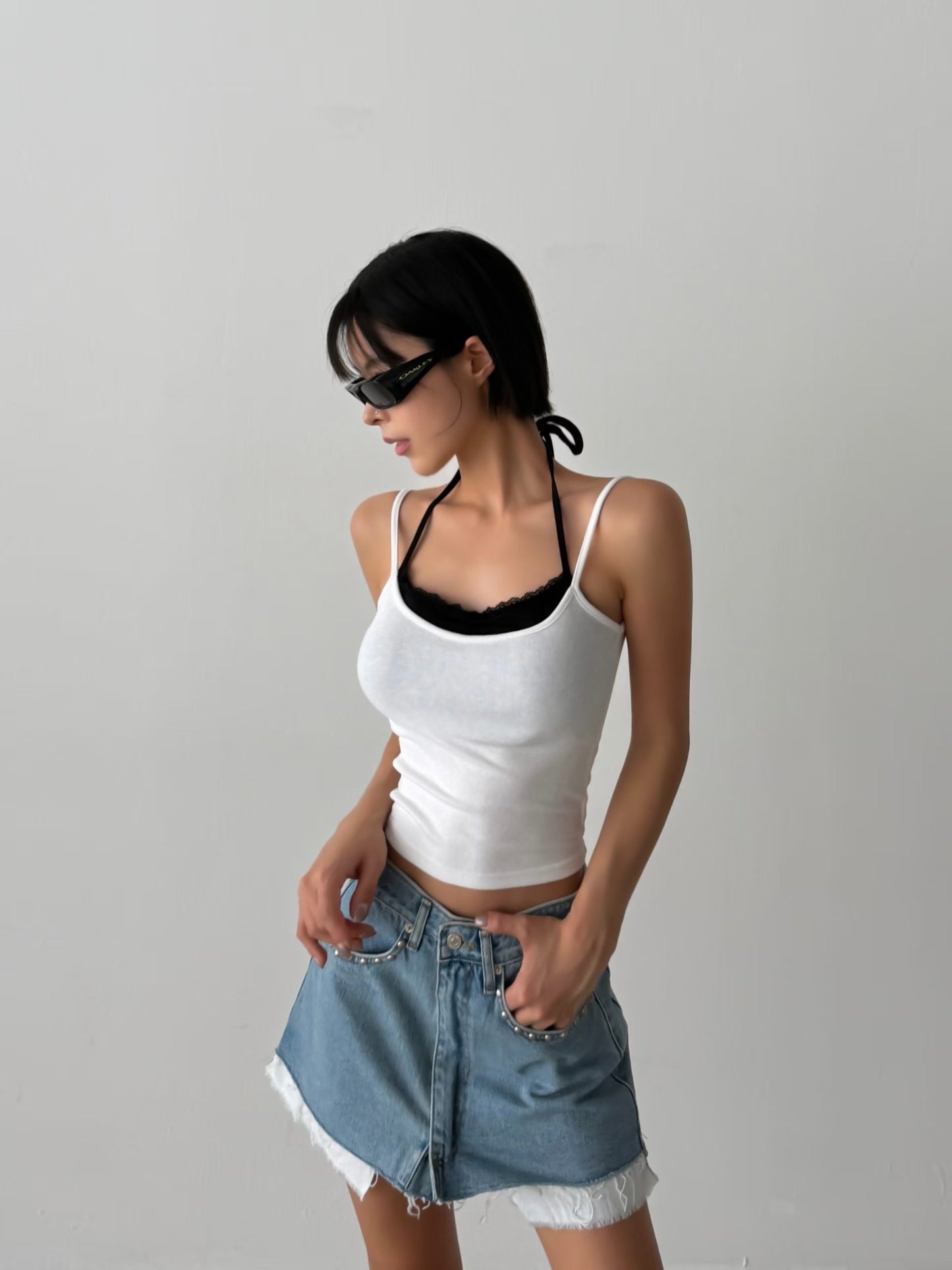 Layered Lace-Trim Halter Bra Top(4 Colors)