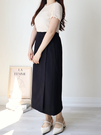 [Wrinkle-Free] Elegant Cool-Touch Vertical Pleat Top(Cream)