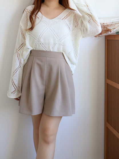 V-Neck Diamond Eyelet Knit Top(Ivory)