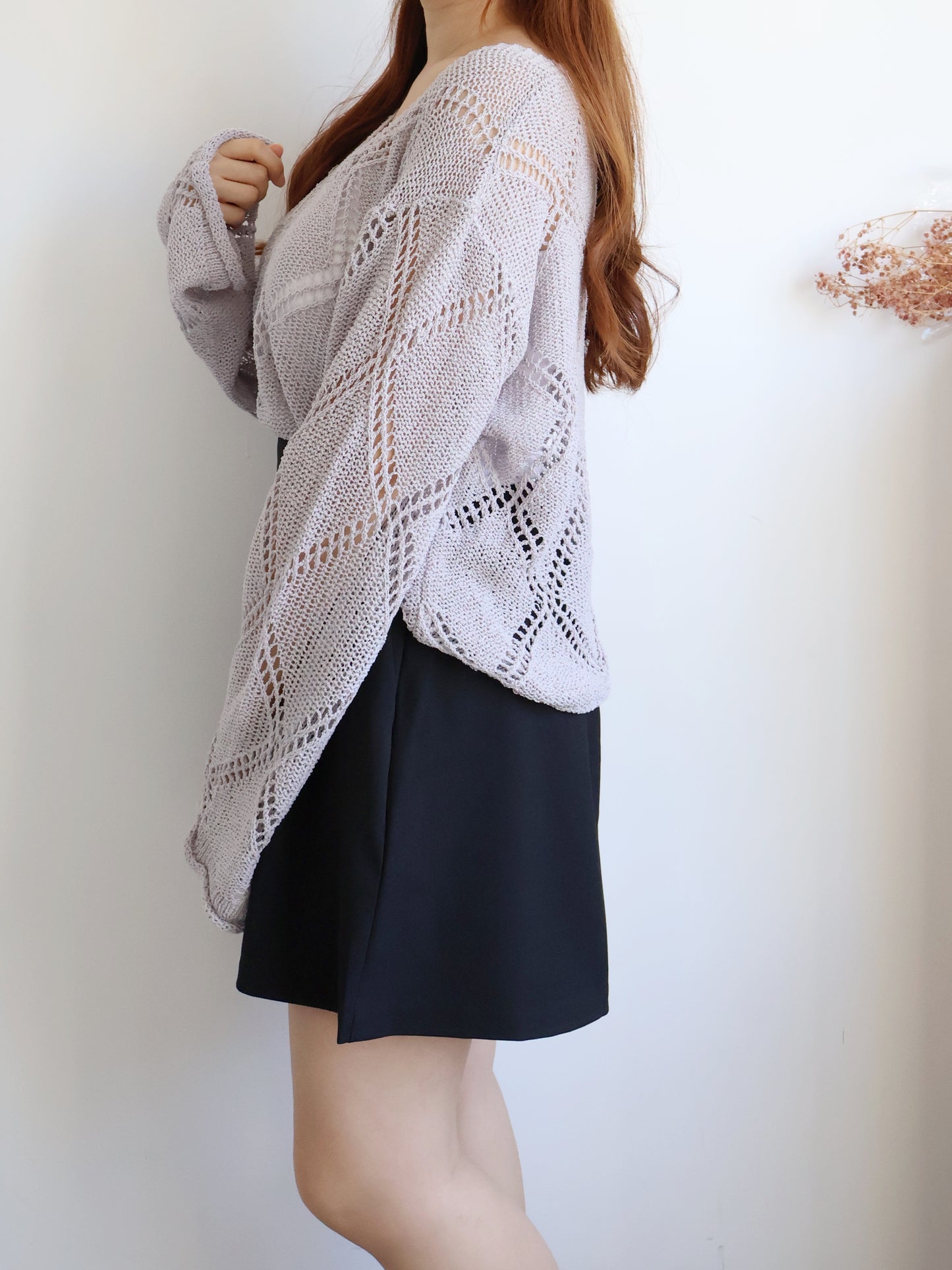 V-Neck Diamond Eyelet Knit Top(Grey)