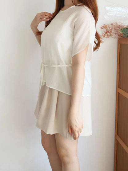 Elegant Tie Detail Flutter-Sleeve Tencel Blouse(Ivory)