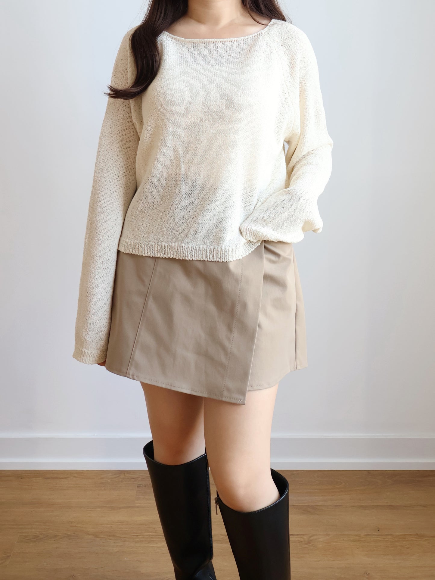 Cloudy Boat Neck Oversized Sweaters(Cream)