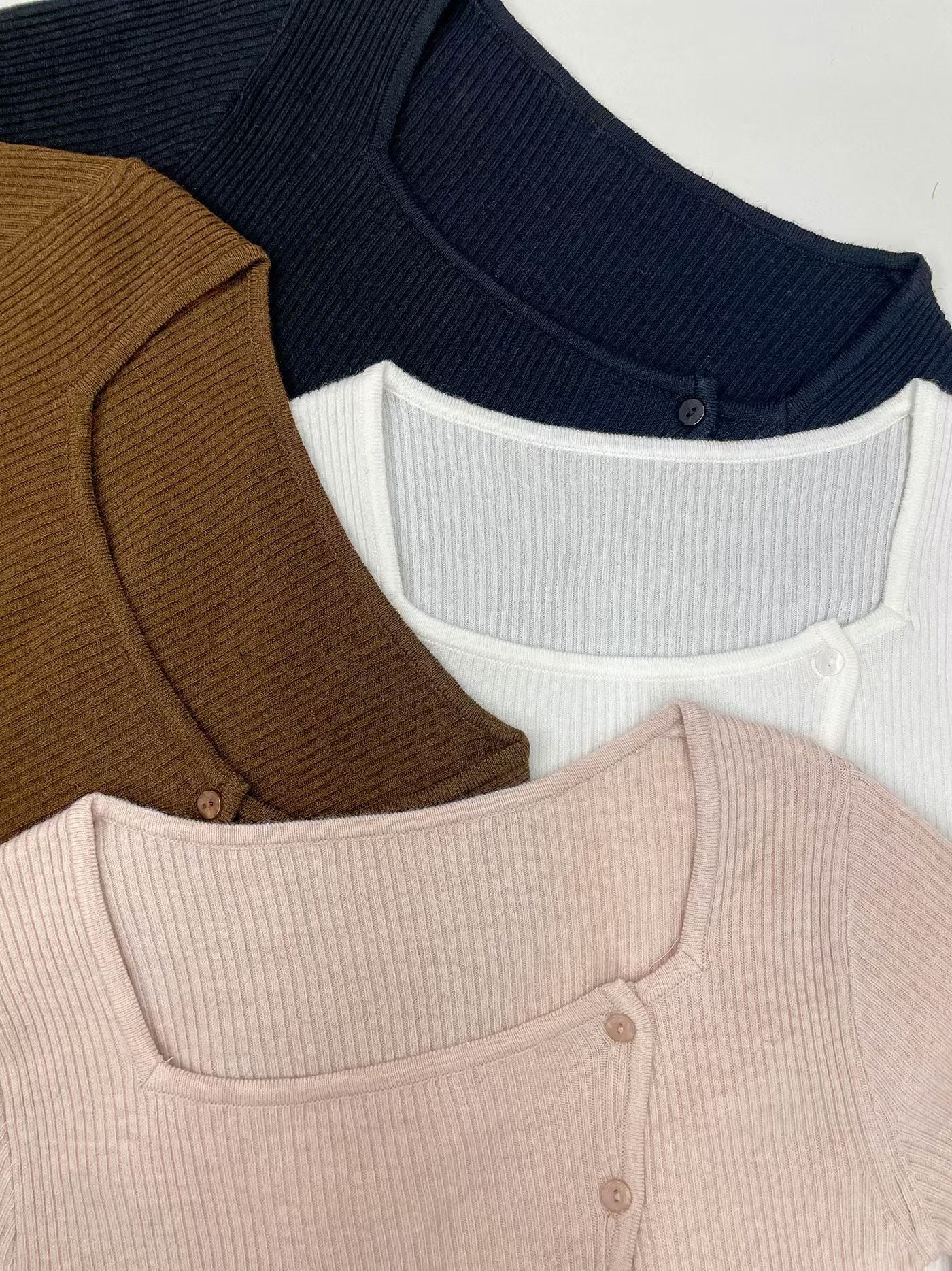 Square Neck Unbalanced Buttons Knit Top(4 colors)