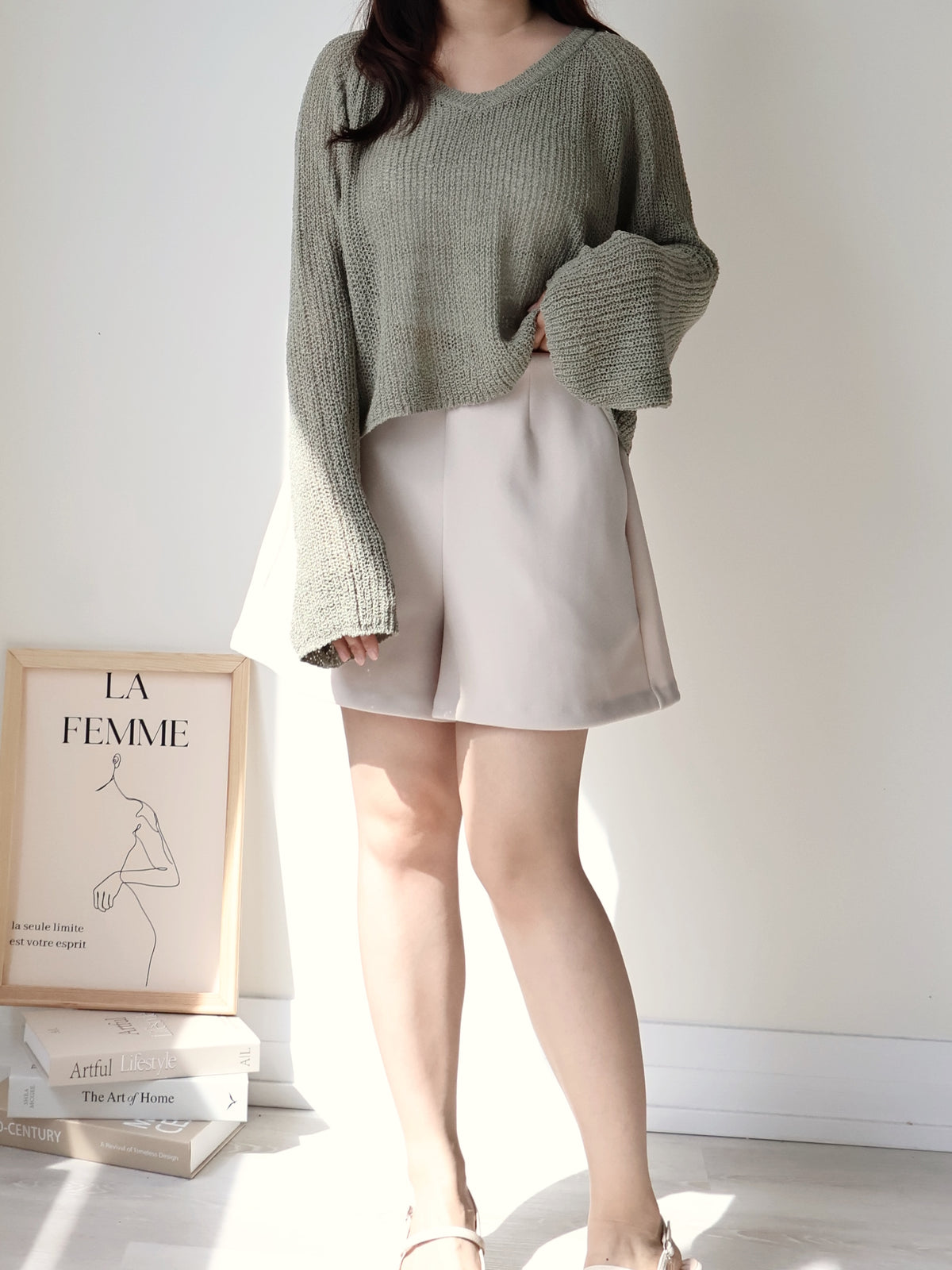 Earth Tone V-Neck Relaxed Knit Top(Matcha)