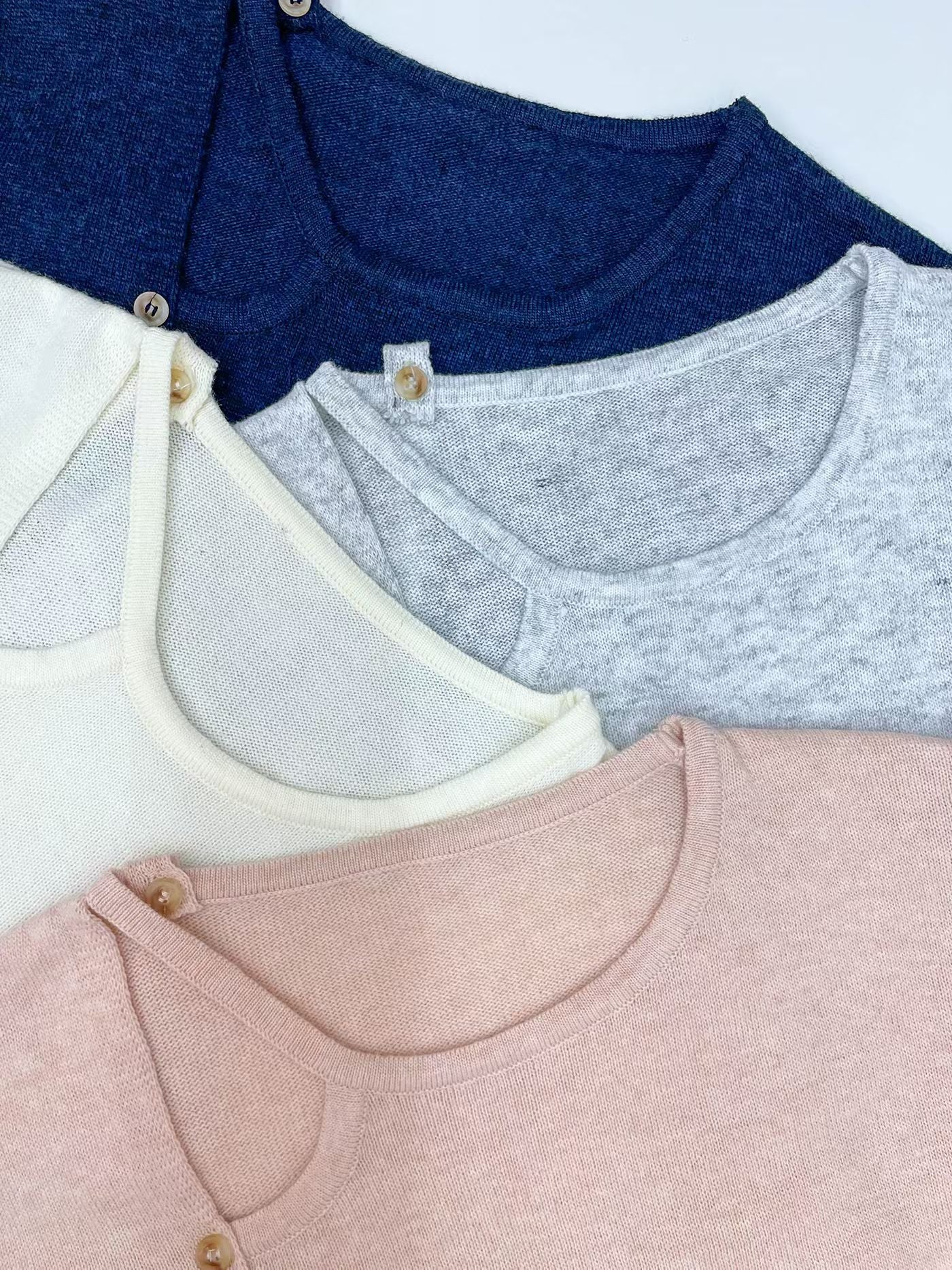 Romance Choker Slit Sweater(4 colors)