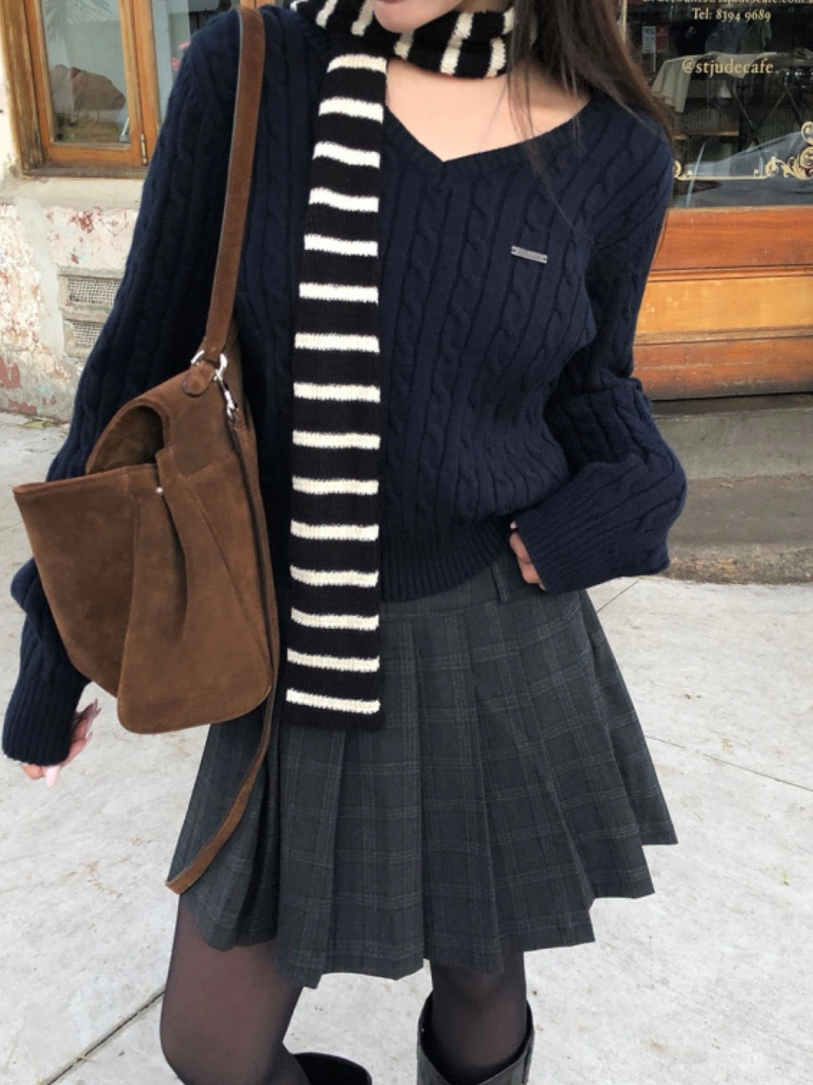 V-neck Cozy Cable Knit Sweater(5 colors)