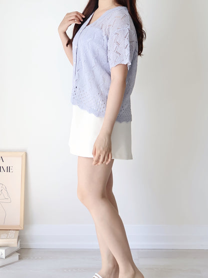 Romantic V-Neck Pointelle Pearl-Button Knit Top(Greyish blue)