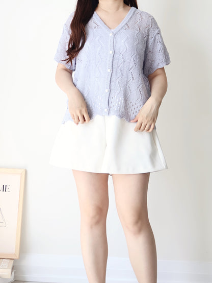 Romantic V-Neck Pointelle Pearl-Button Knit Top(Greyish blue)