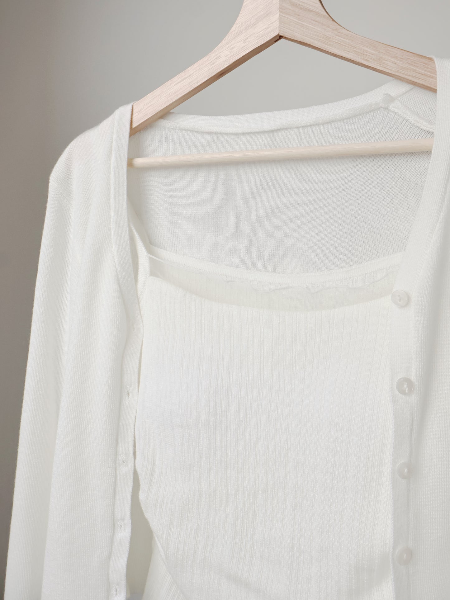 [2-Piece Set] Romantic Semi-Sheer Padded Camisole with Ultra-Soft Cardigan(Ivory)