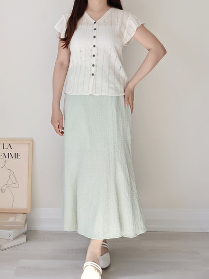 Breezy V-Neck Pointelle Flutter Sleeve Knit Top(Ivory)