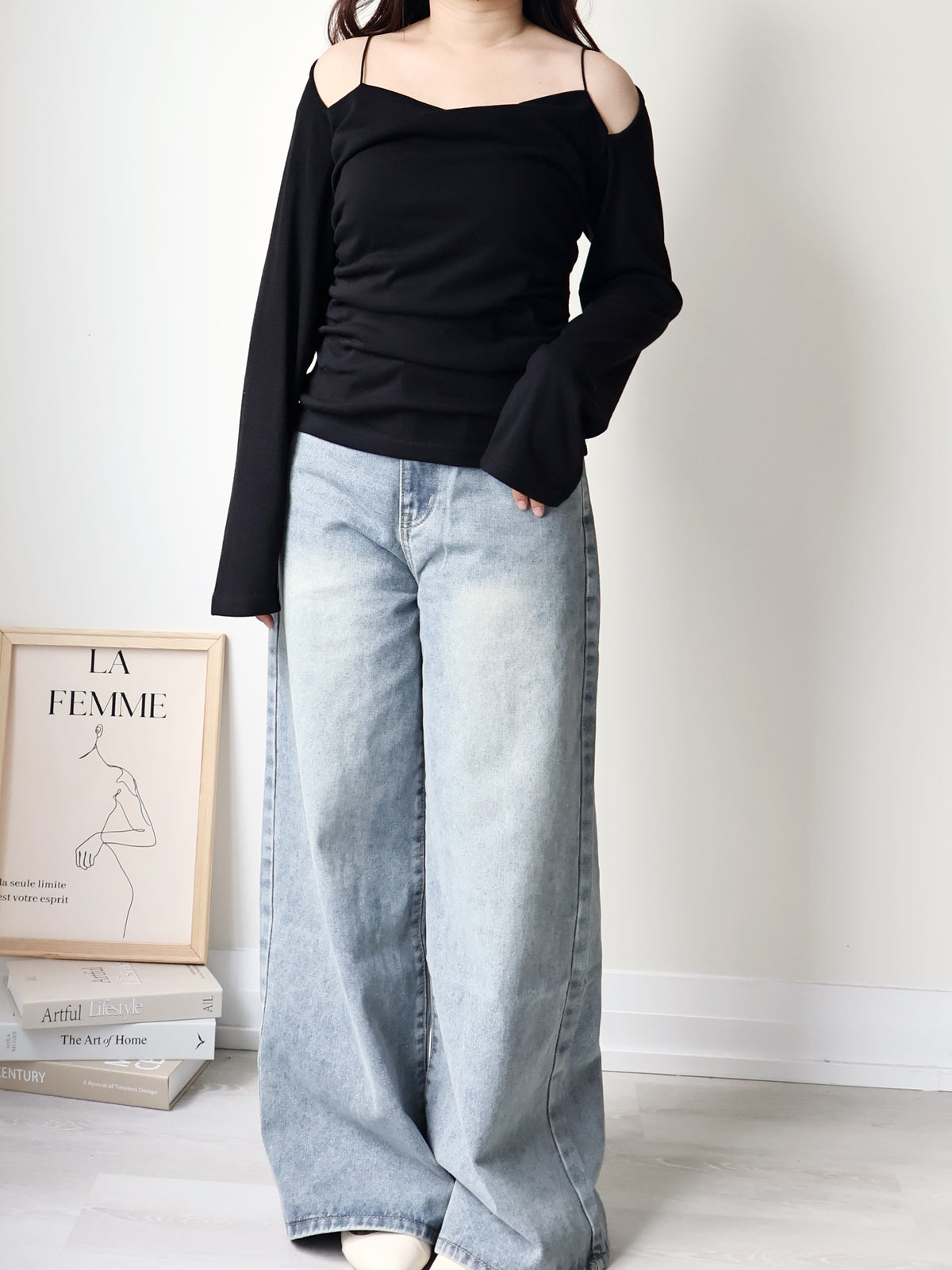 2-Way Draped Neck Strap Off-Shoulder Top(Black)