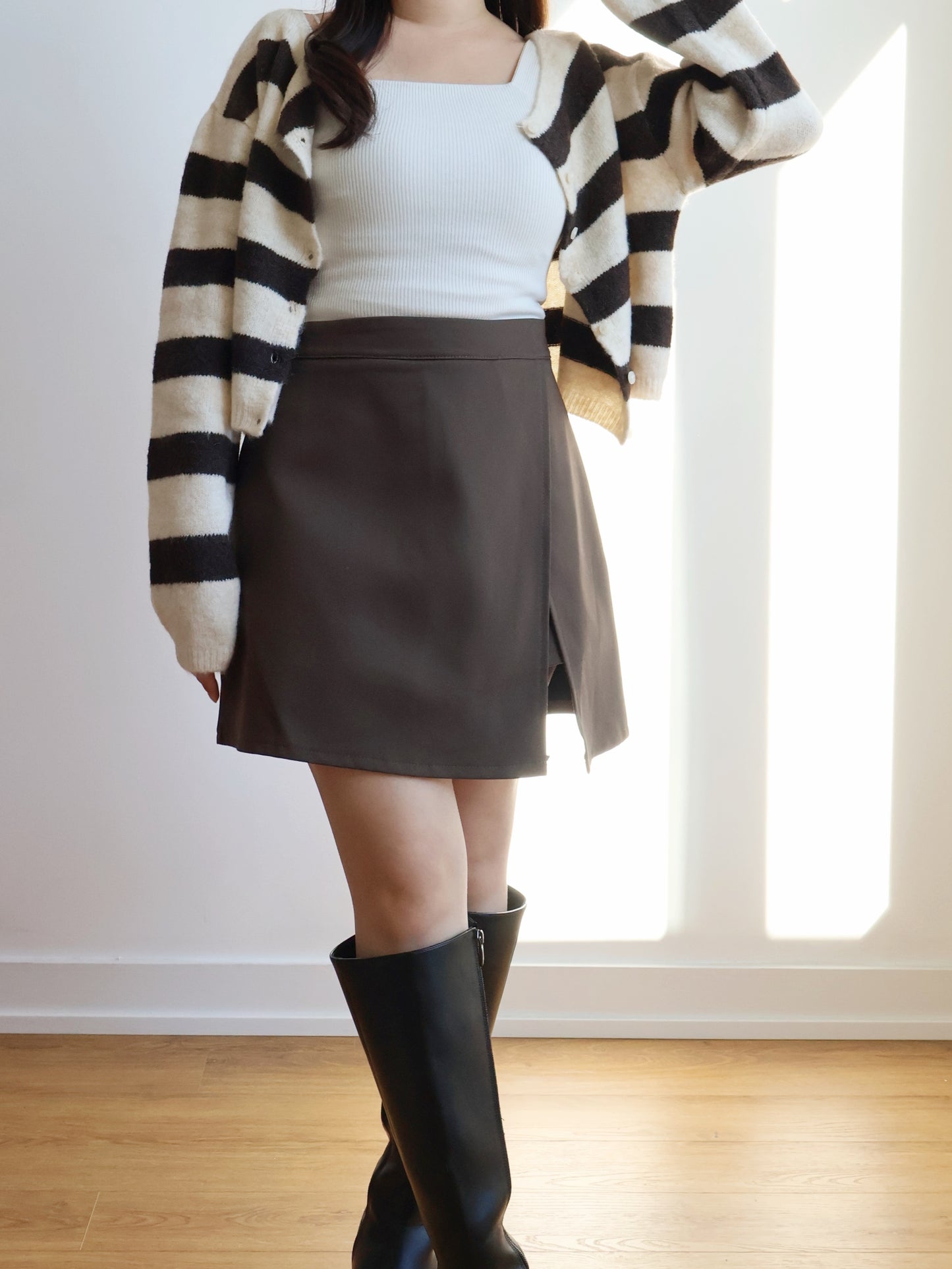 [10% WOOL] Raccoon Striped Cardigan(Coffee)