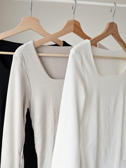 Non-See-Through Square Neck Mochi Top(Ivory)