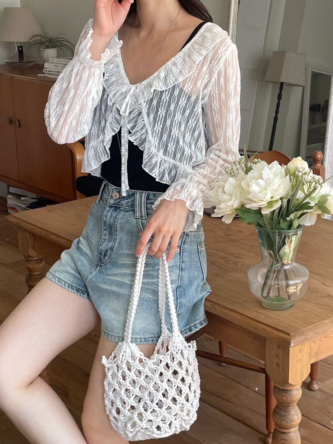 Daisy Ruffled Sheer Bolero Cardigan(2 Colors)