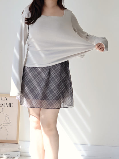 Non-See-Through Square Neck Mochi Top(Beige)