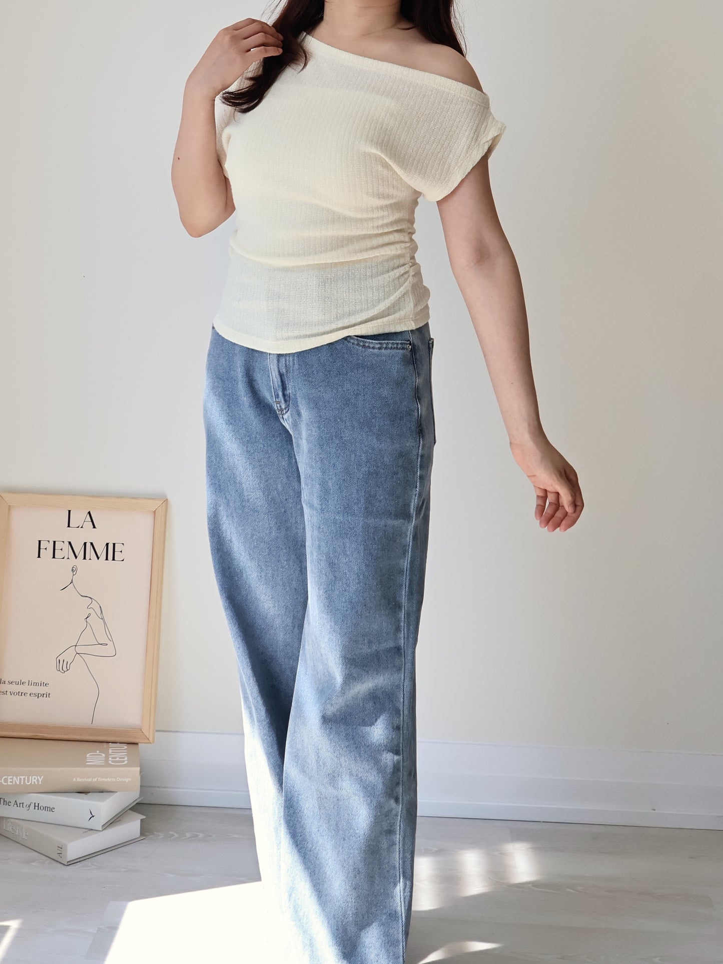 Breezy Cool-Touch Sculpted Asymmetric Top(Light Yellow)