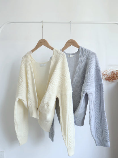 [2-WAYS] Elsa Cable Knit Oversized Cardigan(Cream)