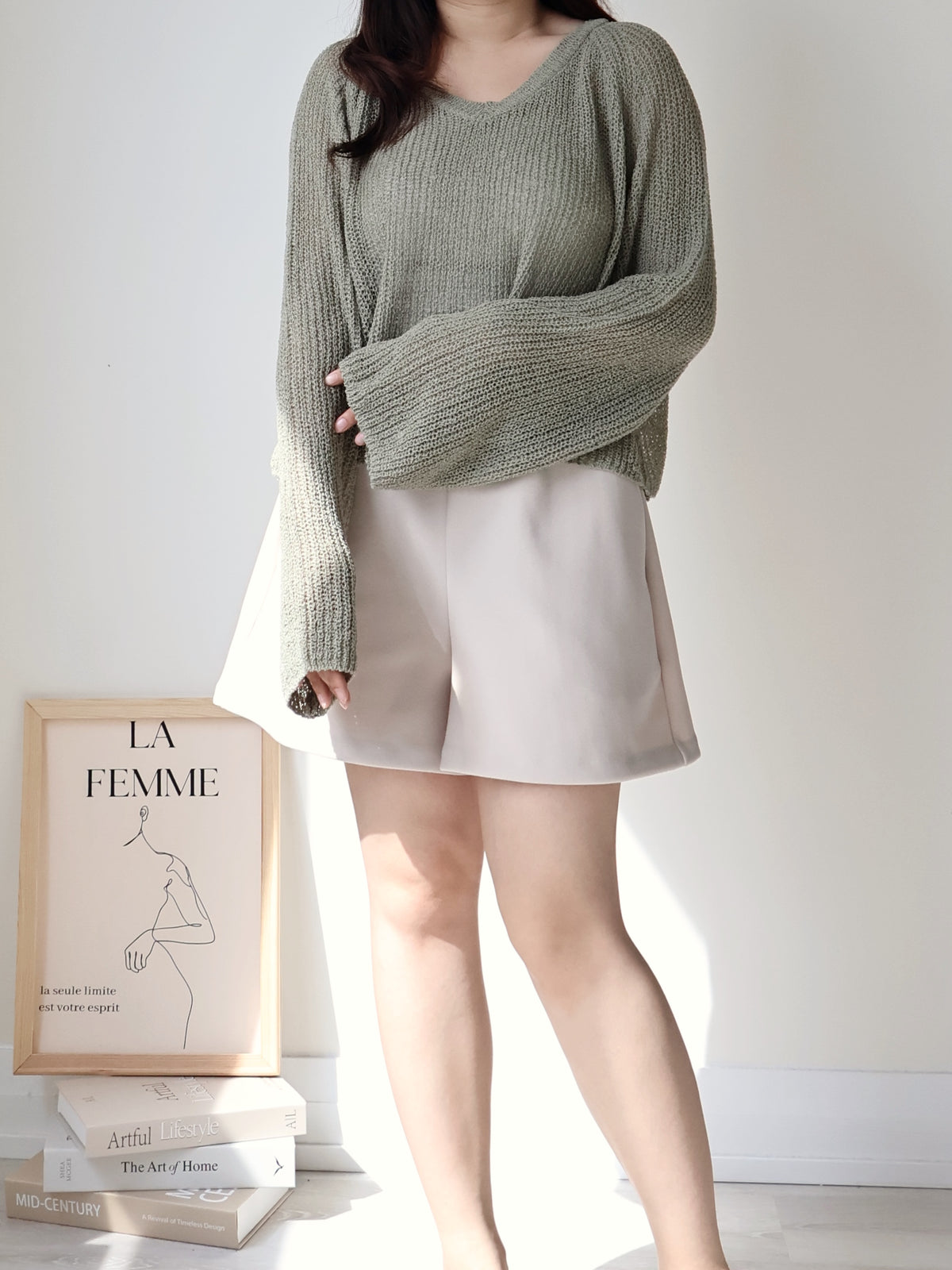 Earth Tone V-Neck Relaxed Knit Top(Matcha)