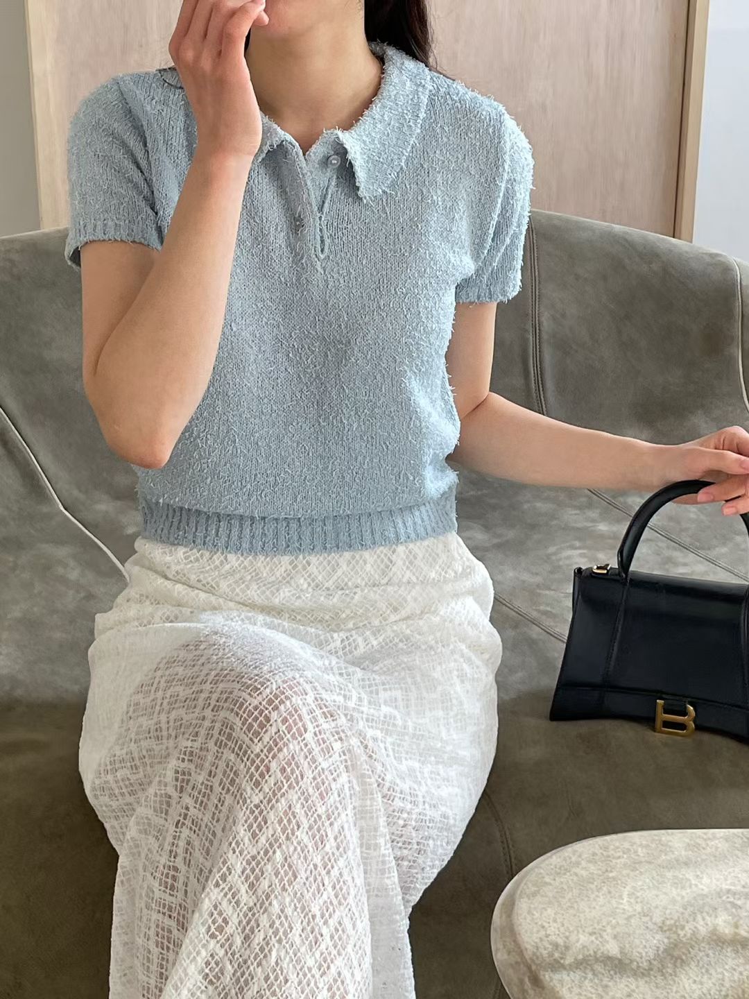 Soft Cozy Collared Feather-Yarn Knit Top(4 Colors)