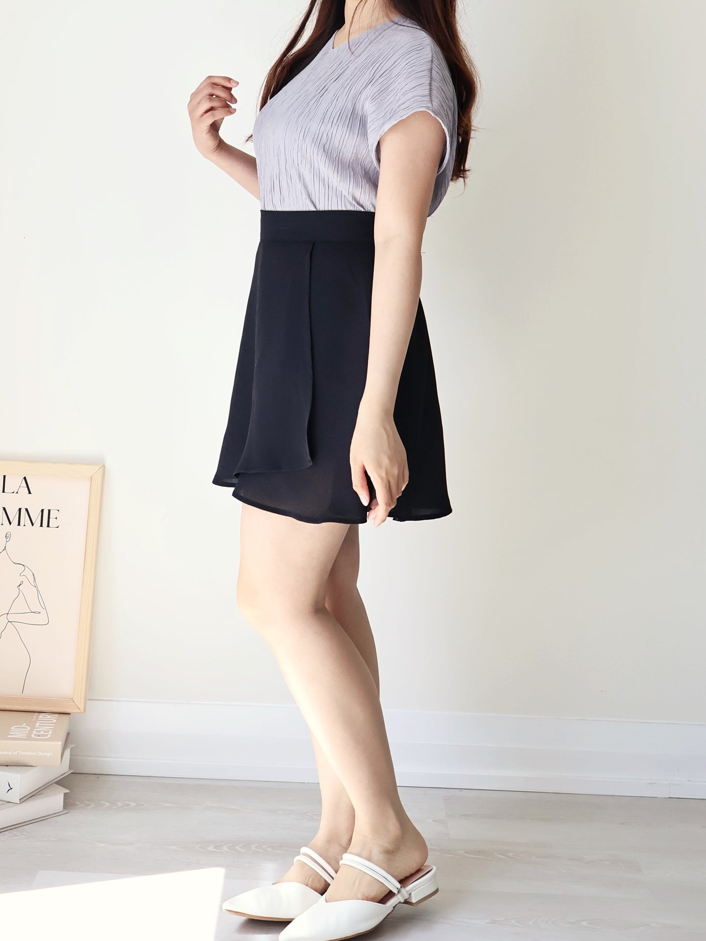 [Wrinkle-Free] Breezy Crinkled Arm-Concealing Blouse(Greyish blue)